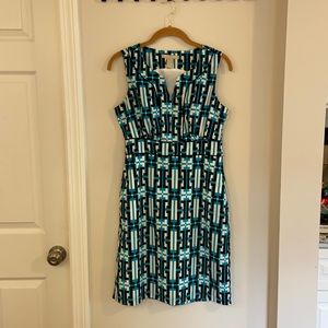 Geometric figures teal, black & white shift dress